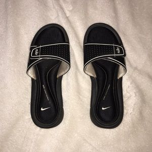 Memory foam Nike slides